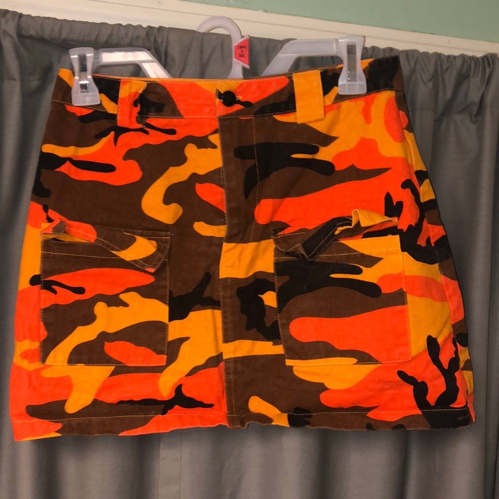 ROMWE M Camo Skirt
